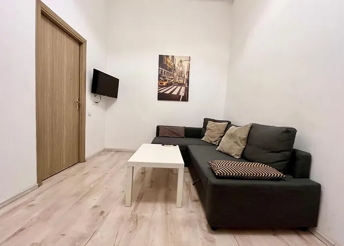 Old Town - Ultra Бухарест